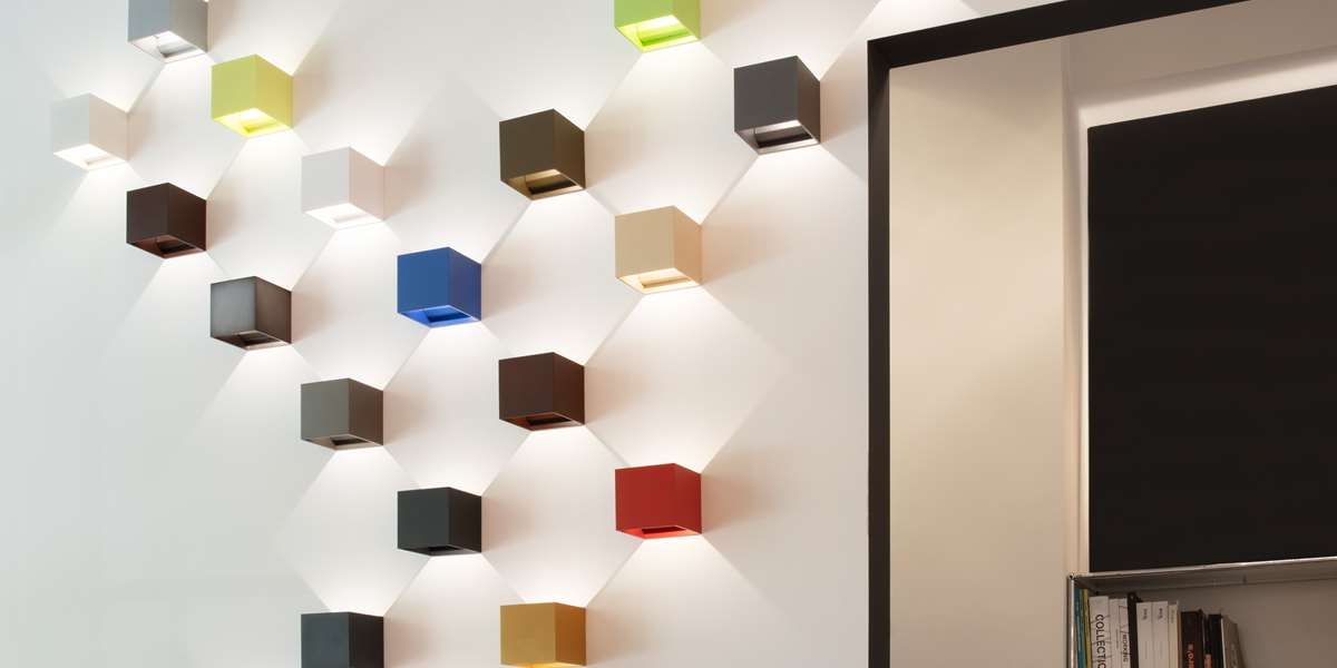 Davies LED Showroom_DiceWall
